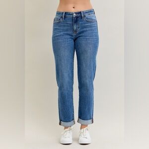 BOUTIQUE Judy Blue Full Size Mid Rise BF Classic Cuffed Jeans